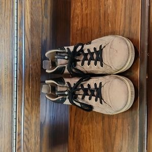 Ecco Ennio Low Cut Lace Warm Grey/ Black size 11-11.5, EU 45.